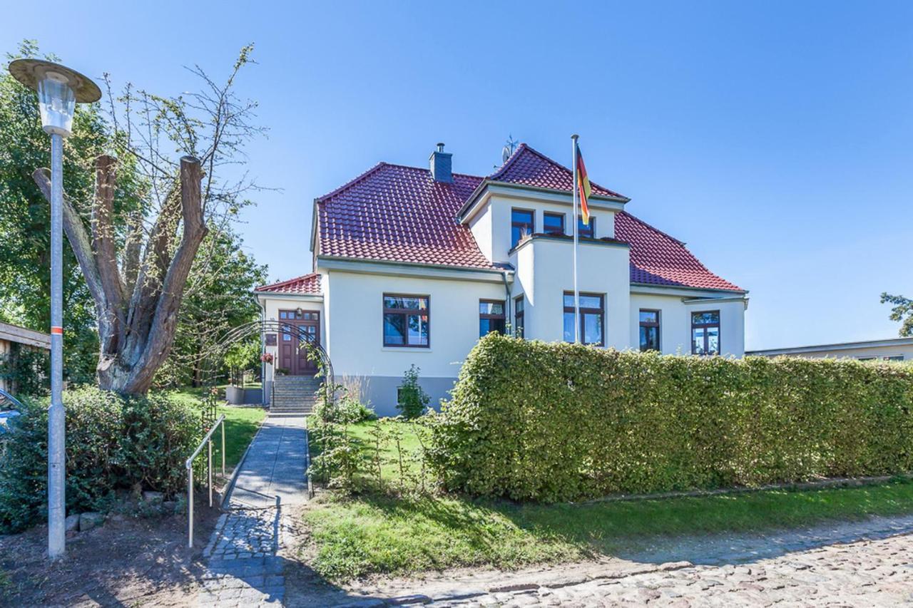 Tarnewitzer Wohnung Olga Exterior foto